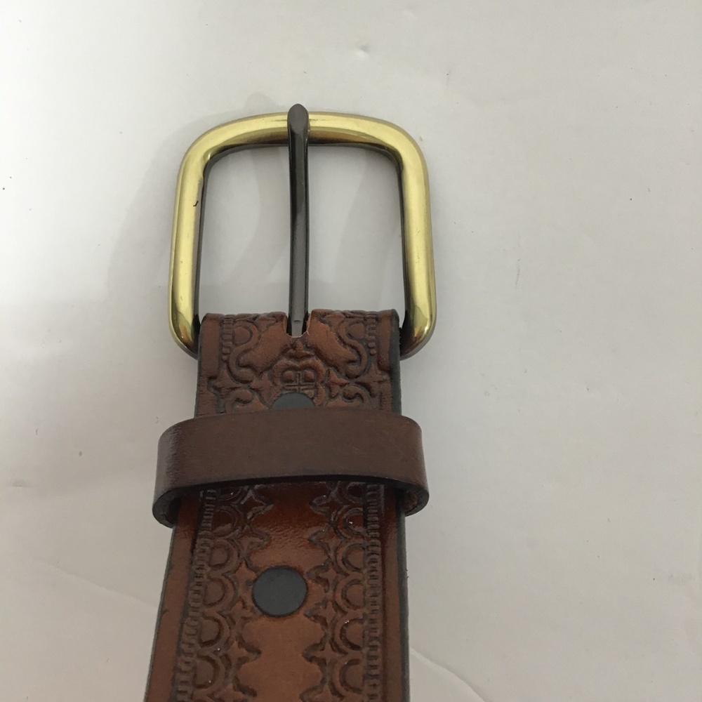 Brown Leather Embossed Design Belt Size 36 NWOT